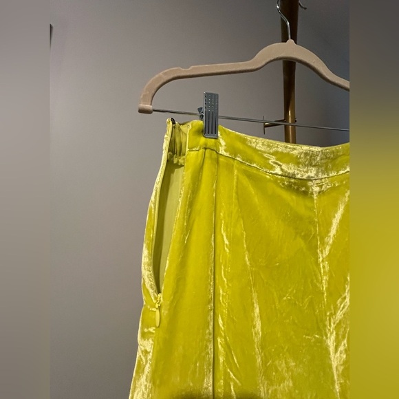 Free People Say La Vie Wide Leg Velvet Pants - Picture 11 of 11